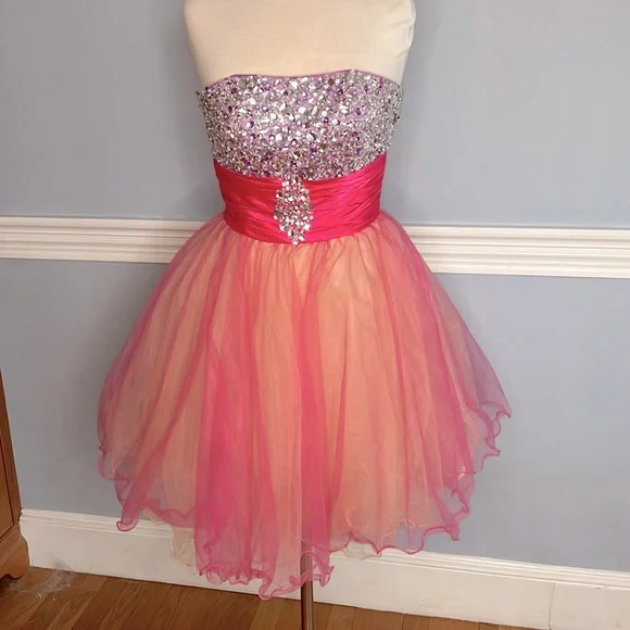 Beautiful Well Made Party Prom Pageant Festive Mini Dress. Size 4 | Color: Pink | Size: 4 | Newbury_Fashion's Closet